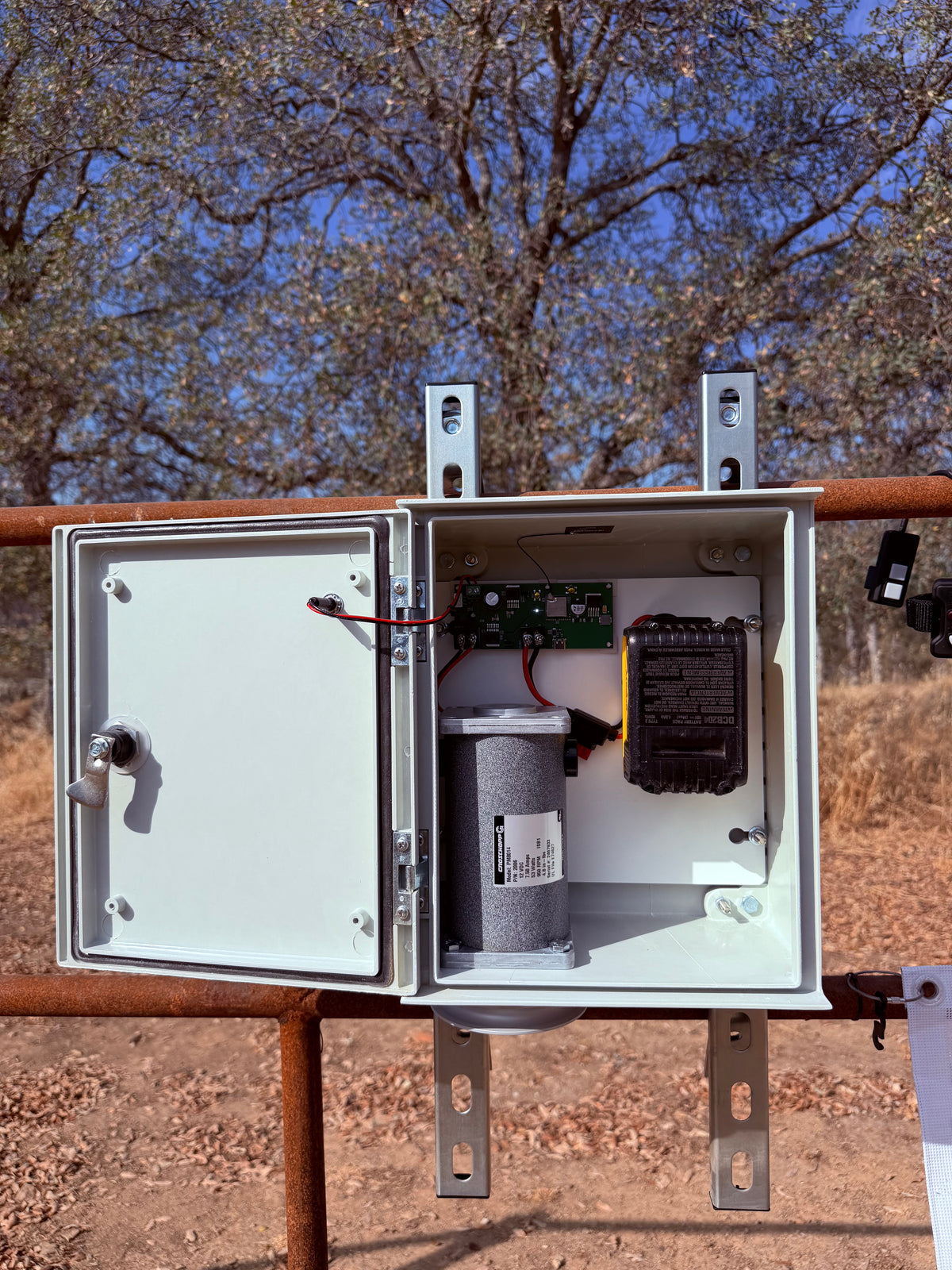 Livewire Go Portable Cutting Flag System